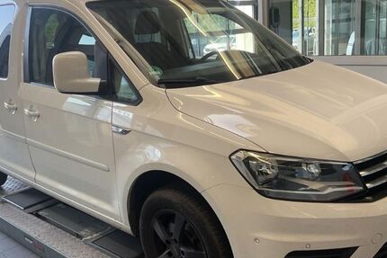 VW Caddy 83.601 km 16.950 &euro; Langenfeld 40764