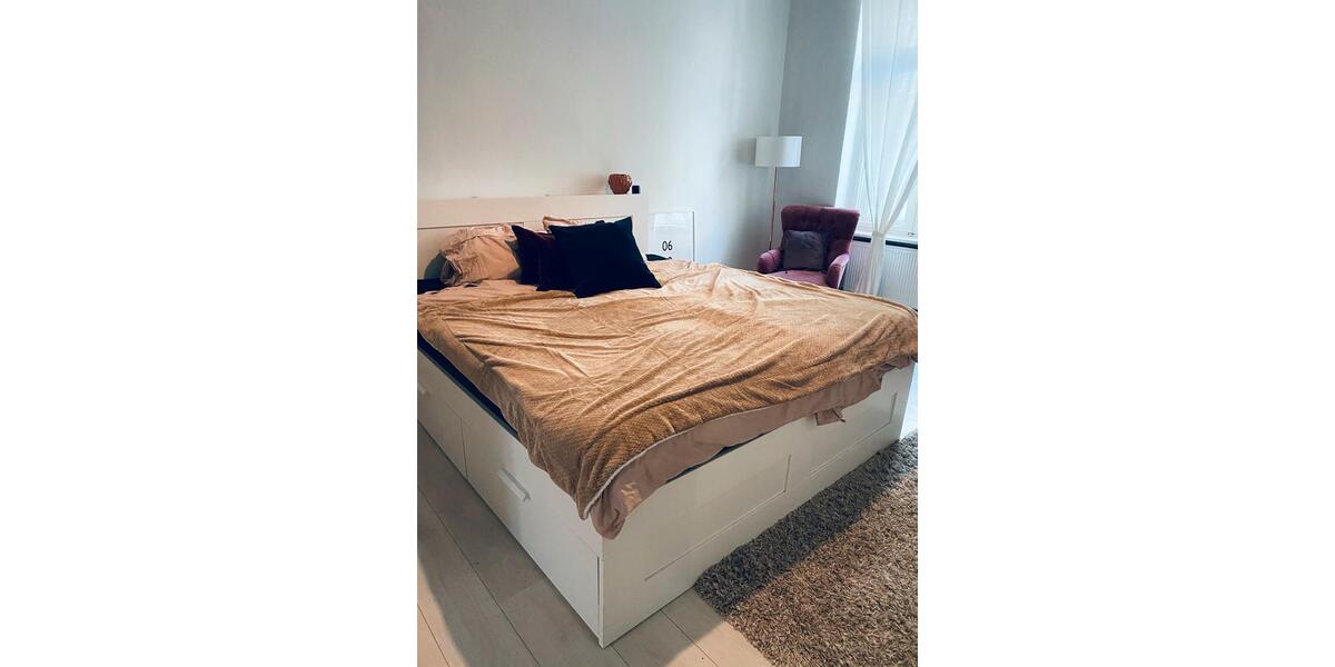 Erdgeschoßwohnung Köln Ehrenfeld - 3 Zimmer, 93 m&sup2;, 2.100&euro; | Angebot:25257663