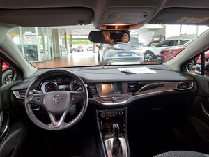 Opel Astra Ultimate Navi Keyless Park&Go Klimaautom. Wi 25.902 km 18.290 &euro; HAAN 42781