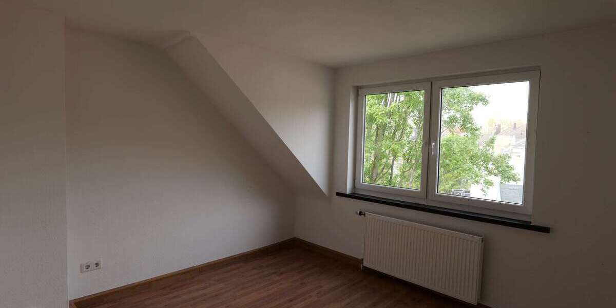 Etagenwohnung Düsseldorf Stadtbezirk 3 - 2 Zimmer, 37 m&sup2;, 666&euro; | Angebot:26277477