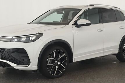 VW Tiguan 26.600 km 45.784 &euro; Düsseldorf 40233