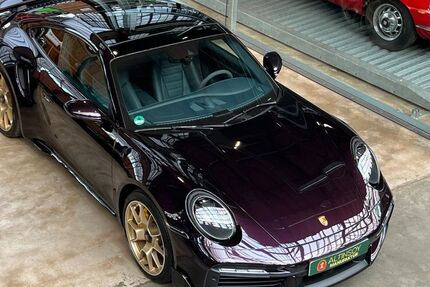 Porsche 992 2.100 km 279.000 &euro; Düsseldorf 40591