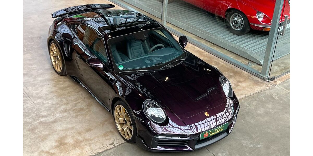 Porsche 992 2.100 km 279.000 &euro; Düsseldorf 40591