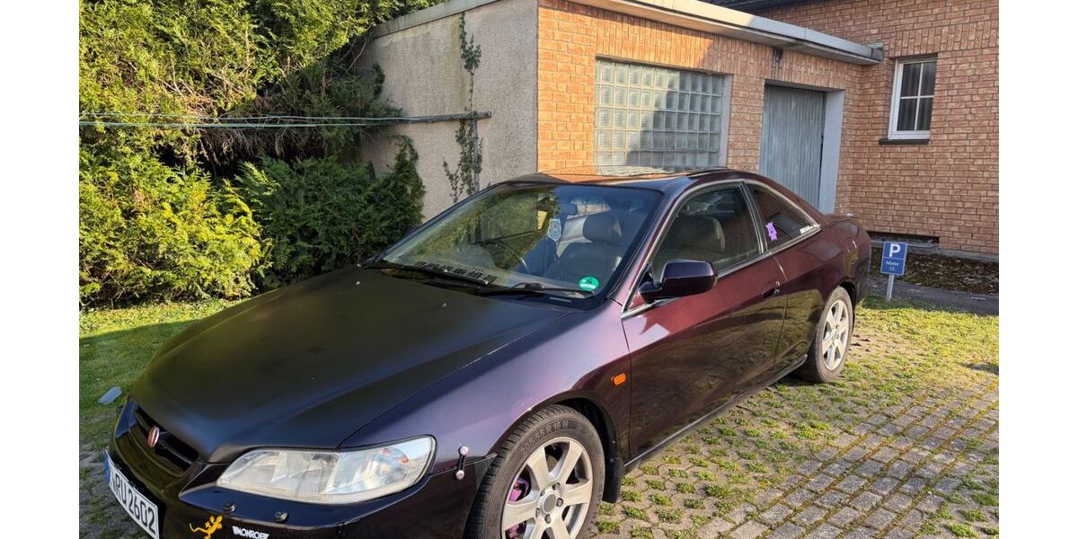 Honda Accord 175.500 km 4.500 &euro; Köln 51143