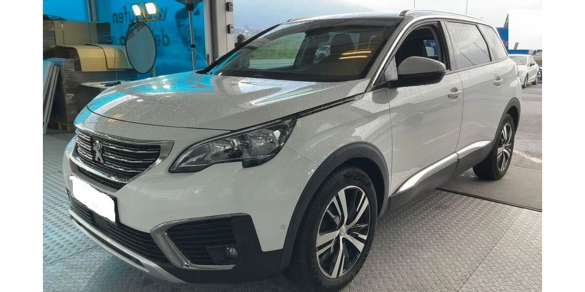 Peugeot 5008 103.955 km 17.998 &euro; Wuppertal 42327