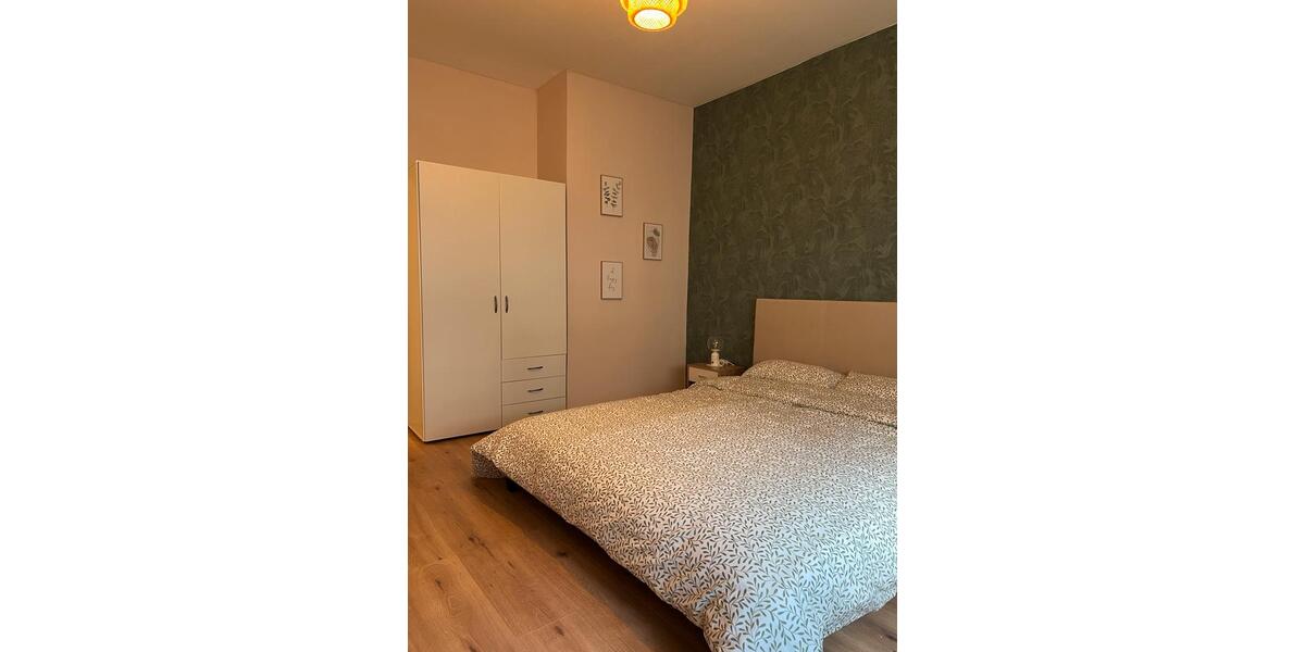 Erdgeschoßwohnung Düsseldorf Oberbilk - 2 Zimmer, 42 m&sup2;, 1.150&euro; | Angebot:25418911