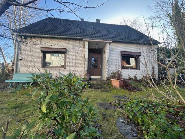 Einfamilienhaus Düsseldorf-Unterbach Unterbach - 6 Zimmer, 150 m&sup2;, 579.000&euro; | Angebot:25141650