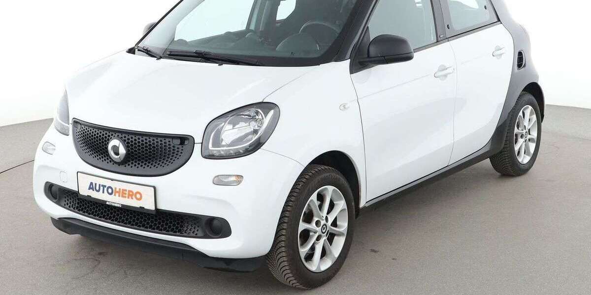 Smart forFour 41.506 km 12.010 &euro; Köln 50739