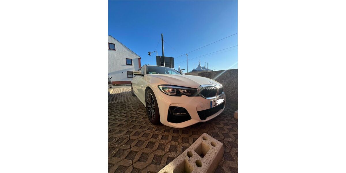 BMW 320 71.000 km 28.500 &euro; Düsseldorf 40625