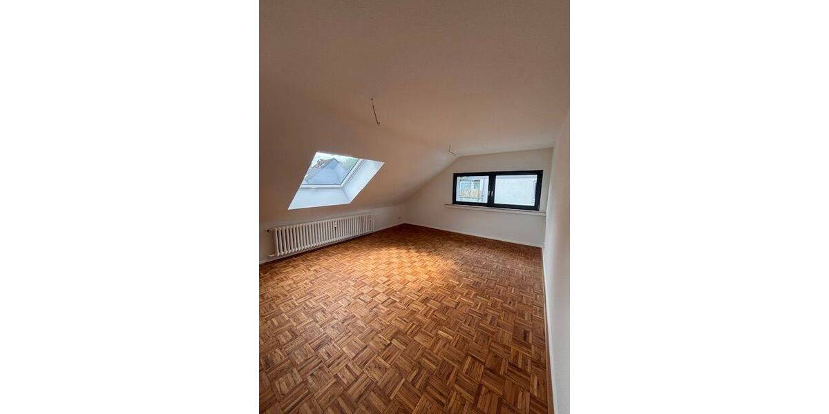 Etagenwohnung Mülheim an der Ruhr Broich - 3 Zimmer, 65 m&sup2;, 555&euro; | Angebot:26292894