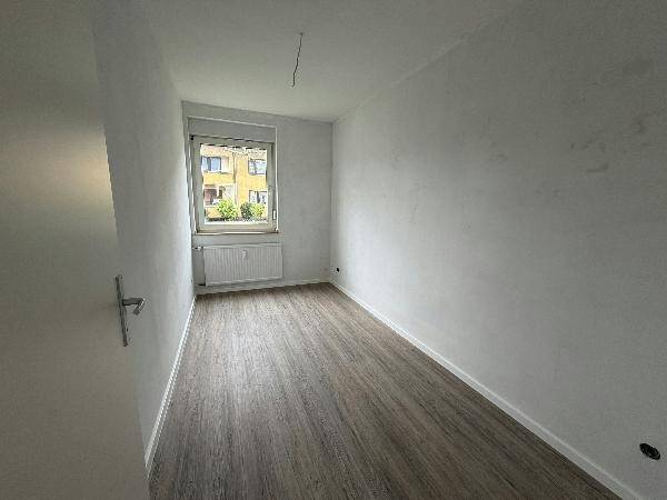 Etagenwohnung Meerbusch Büderich - 3 Zimmer, 63 m&sup2;, 615&euro; | Angebot:26175066