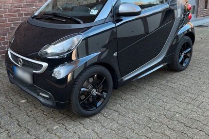 Smart ForTwo 97.700 km 6.800 &euro; Köln 50739