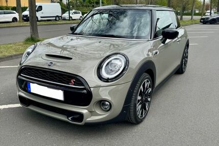 Mini Cooper S 21.685 km 22.990 &euro; Düsseldorf 40239