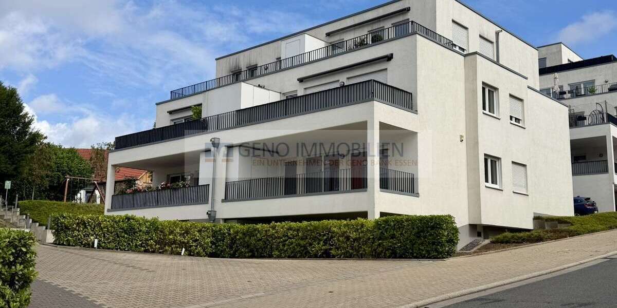 Etagenwohnung Mülheim an der Ruhr Menden-Holthausen - 4 Zimmer, 131 m&sup2;, 1.790&euro; | Angebot:27370776